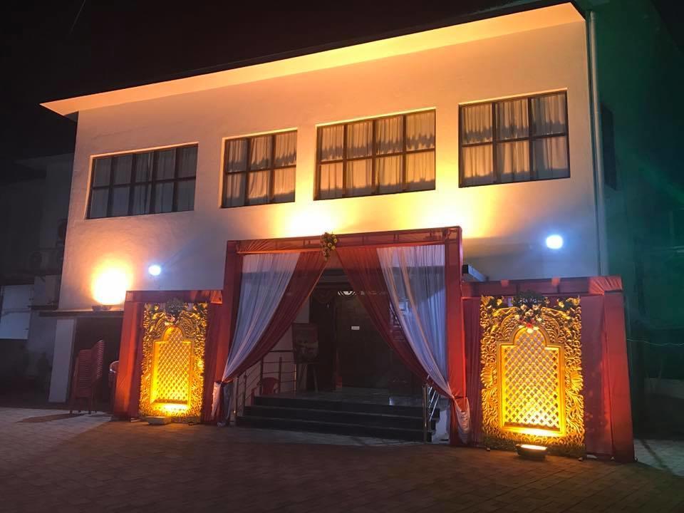 Royale Inn Vapi Luaran gambar